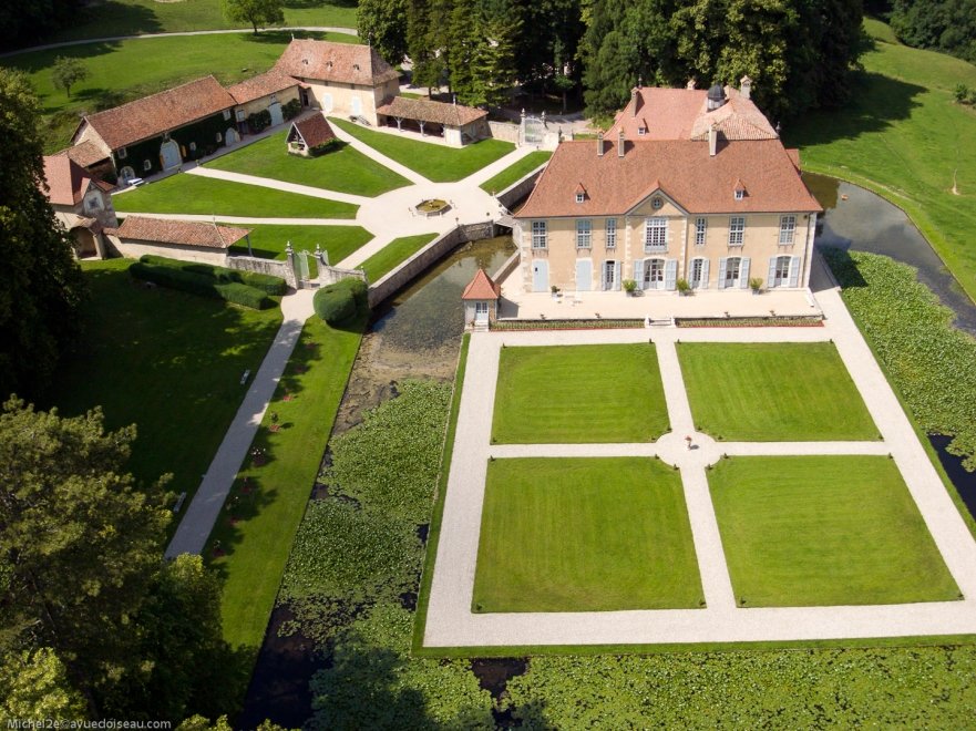 1341400216-longpra-0025574-modif.jpg | Château de Longpra